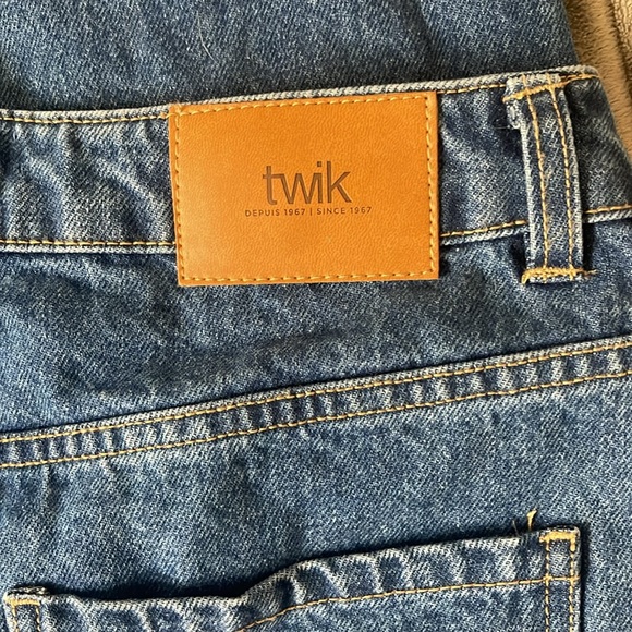 Blue jeans - Picture 6 of 7